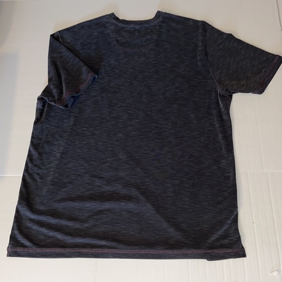 Tommy Bahama Men’s Size Large Short Sleeve Gray Tee Shirt - Picture 2 of 4